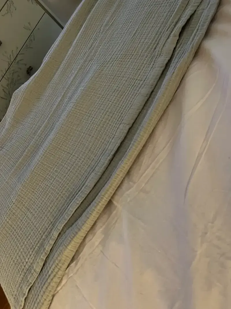 Customer image of Organic Airy Gauze Throw