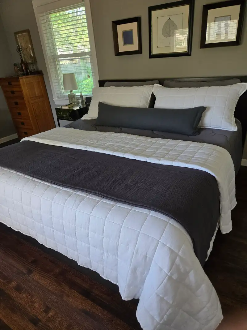 Customer image of Organic Airy Gauze Throw