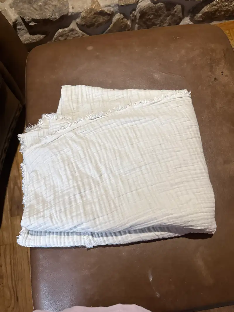 Customer image of Organic Airy Gauze Throw