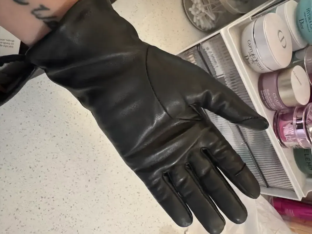 100% European Linen Shorts