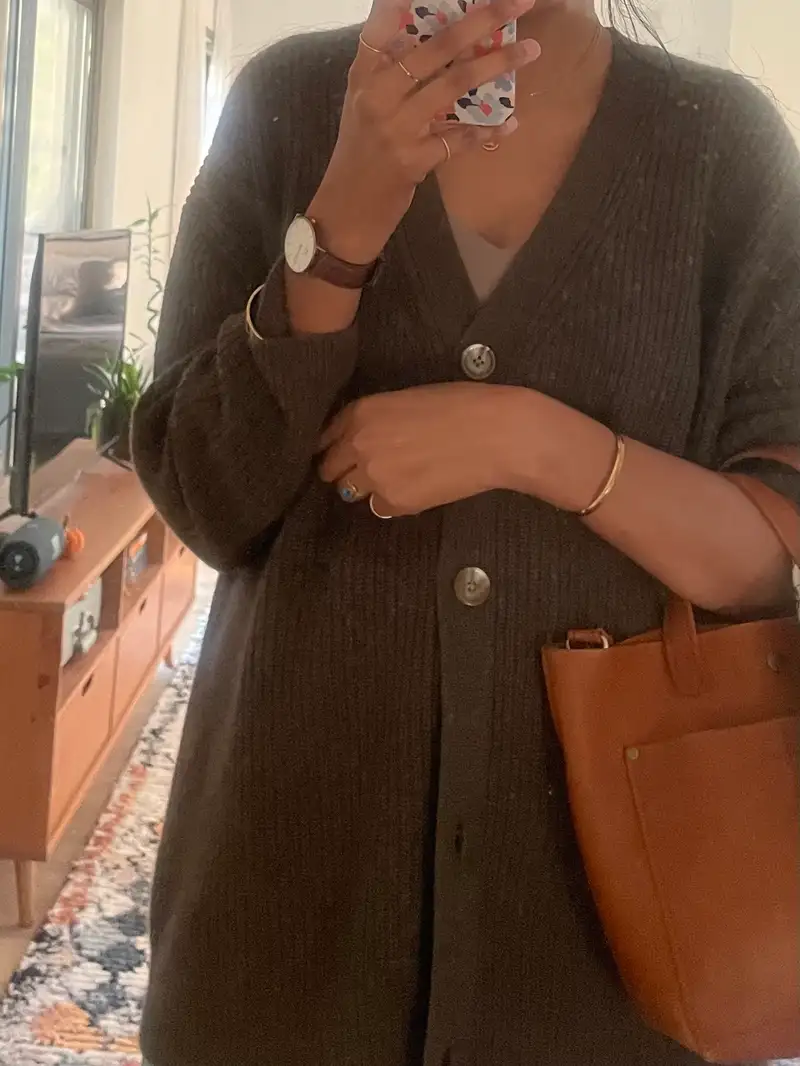 Customer image of Mongolian Spring Cashmere Oversized Boyfriend Cardigan Sweater