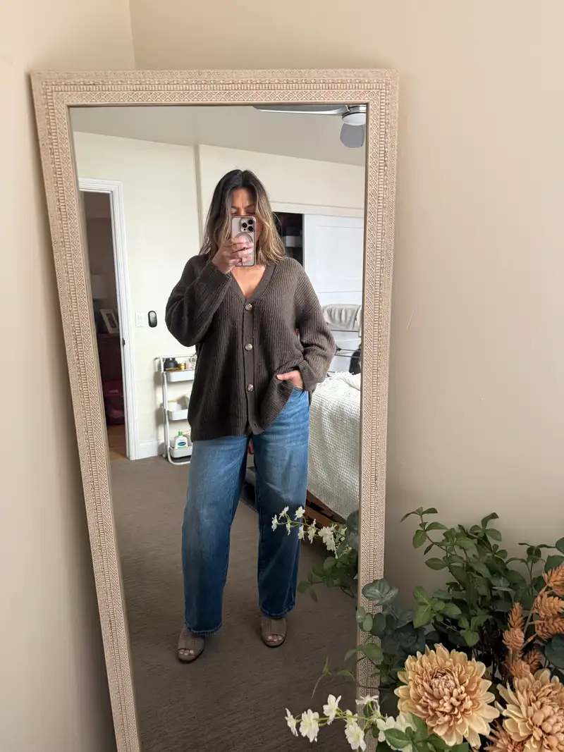 Customer image of Mongolian Spring Cashmere Oversized Boyfriend Cardigan Sweater