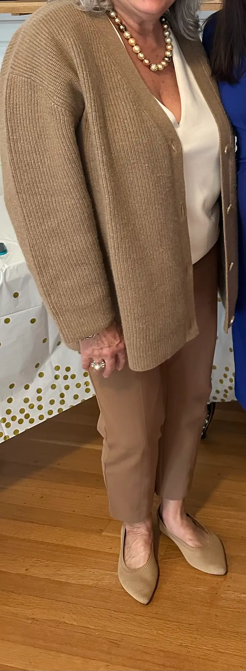 Customer image of Mongolian Spring Cashmere Oversized Boyfriend Cardigan Sweater