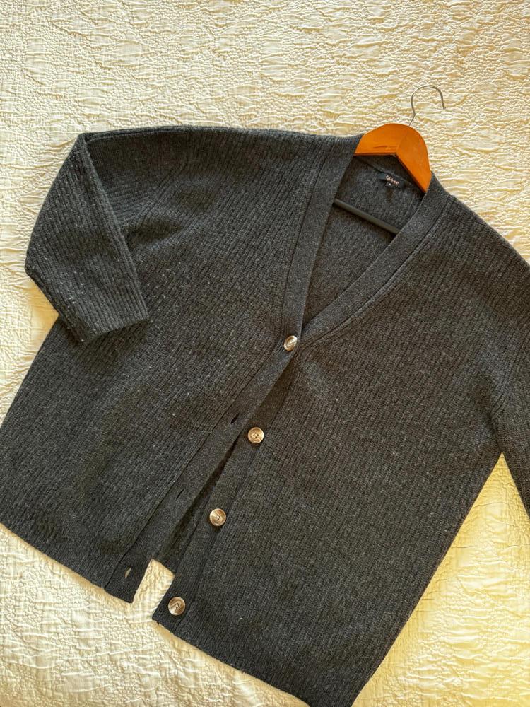 Customer image of Mongolian Spring Cashmere Oversized Boyfriend Cardigan Sweater