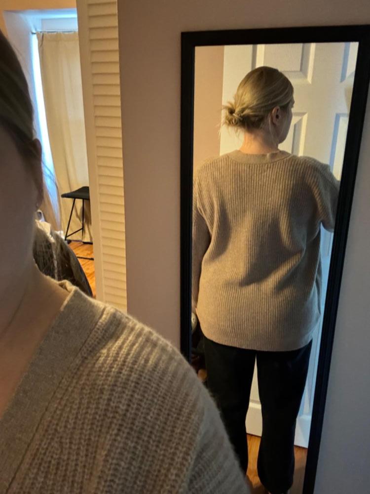 Customer image of Mongolian Spring Cashmere Oversized Boyfriend Cardigan Sweater