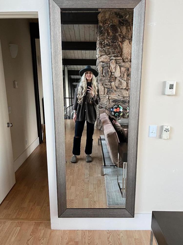 Customer image of Mongolian Spring Cashmere Oversized Boyfriend Cardigan Sweater