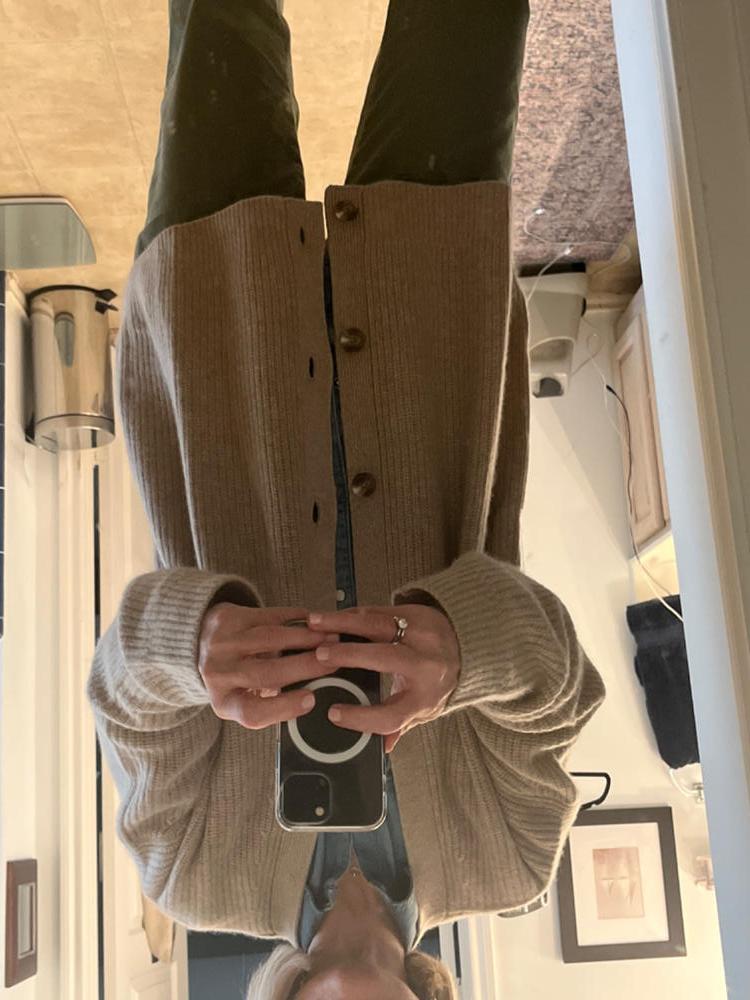 Customer image of Mongolian Spring Cashmere Oversized Boyfriend Cardigan Sweater