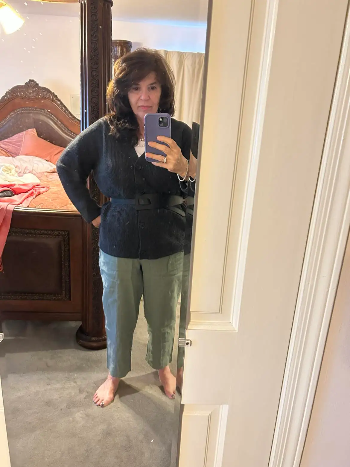 Customer image of Mongolian Spring Cashmere Oversized Boyfriend Cardigan Sweater
