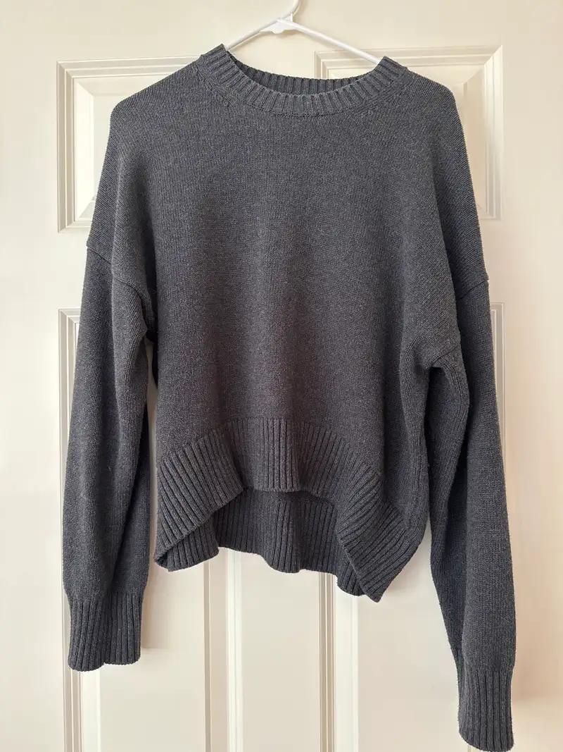 Customer image of 100% Organic Cotton Boyfriend Crew Sweater