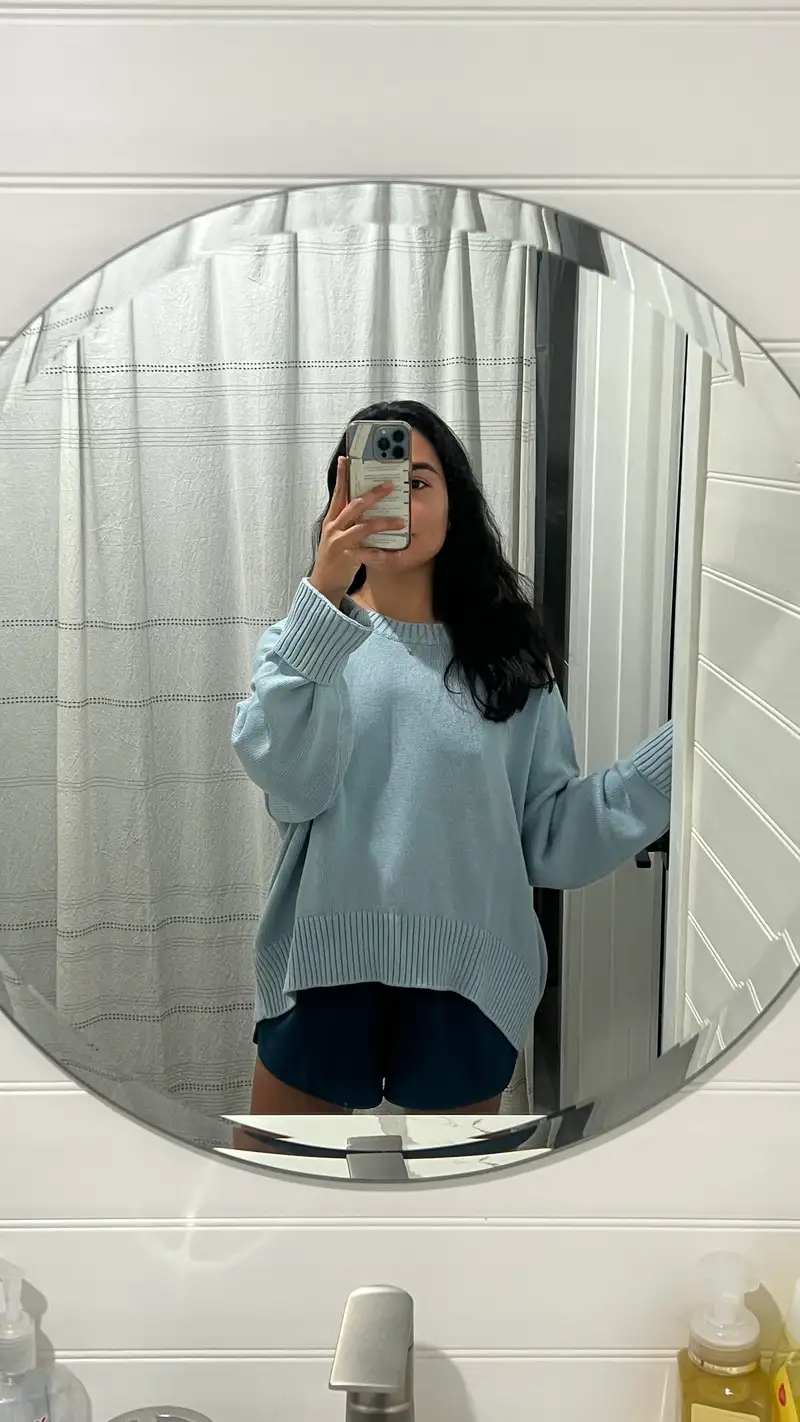 Customer image of 100% Organic Cotton Boyfriend Crew Sweater