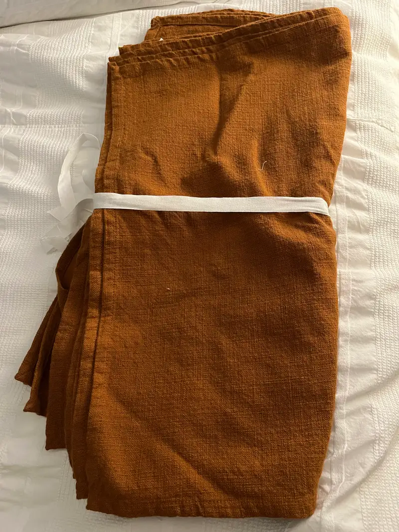 Organic Cotton Napkins in Warm White