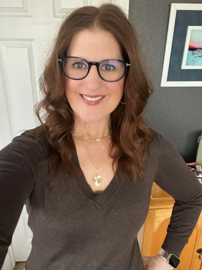 Croc-Embossed Leather Apple Watch Band