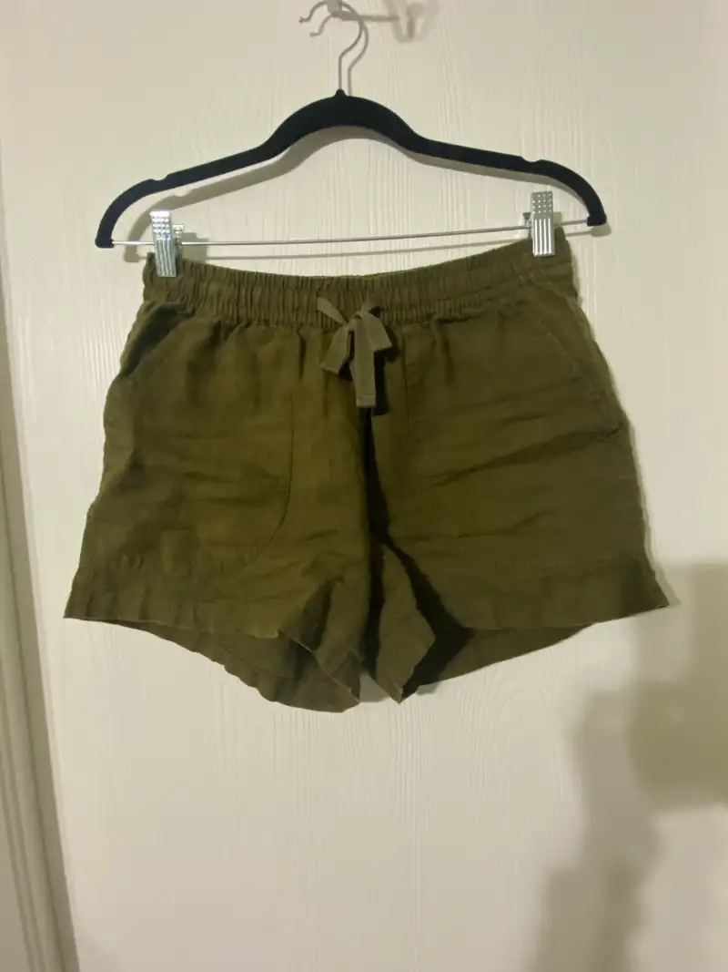 Customer image of 100% European Linen Shorts