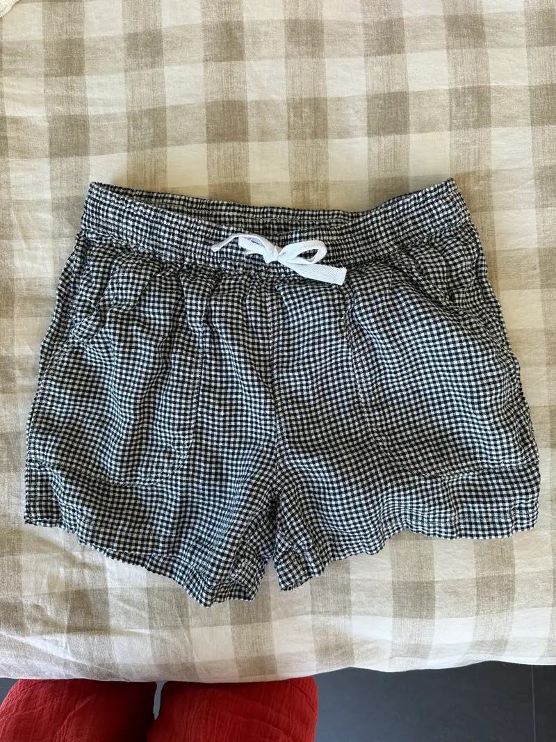 Customer image of 100% European Linen Shorts