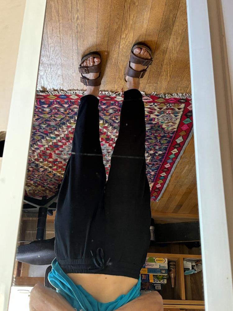 Customer image of Flowknit Mid-Rise Jogger