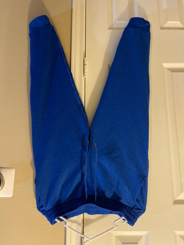 Customer image of Flowknit Mid-Rise Jogger