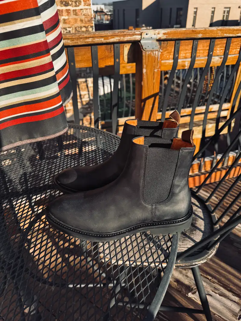 Rugged Leather Lug Sole Chelsea Boot in Matte Black display picture 1