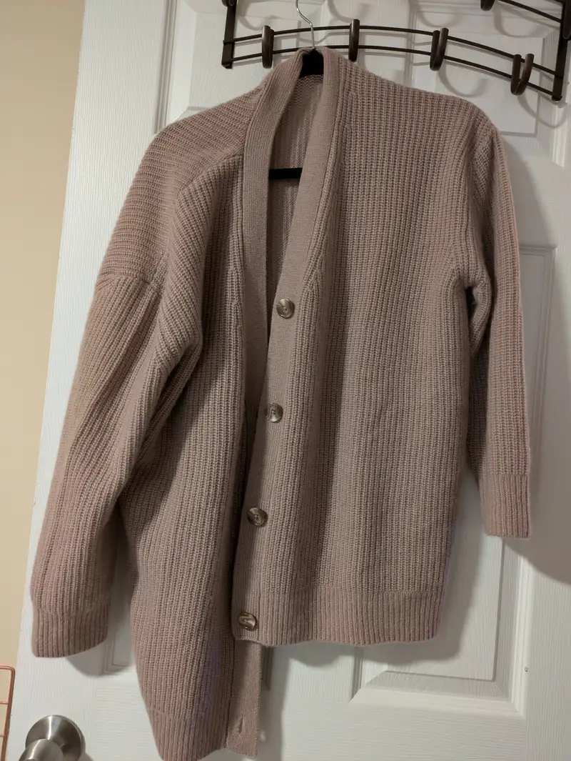 Customer image of Mongolian Spring Cashmere Oversized Boyfriend Cardigan Sweater