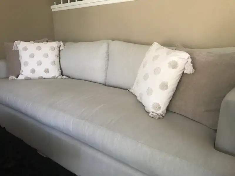 Sierra Couch in Flax