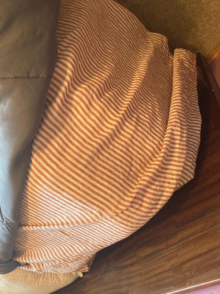 Customer image of European Linen Stripe Sheet Set