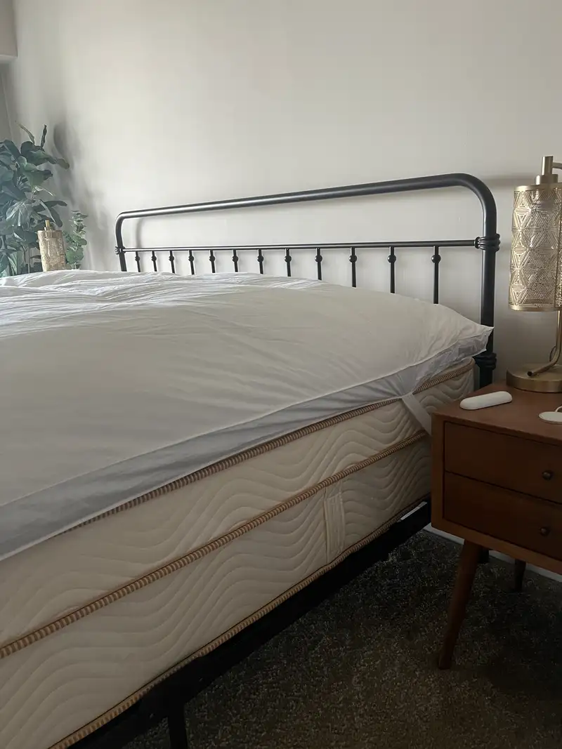 Premium Down Alternative Mattress Topper