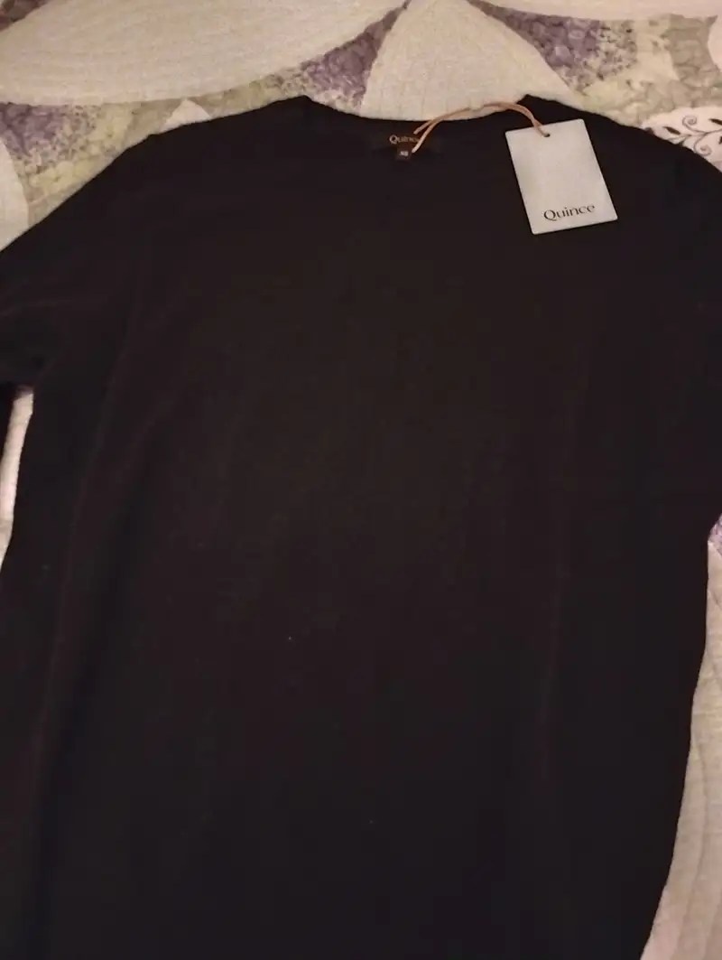 Customer image of Mongolian Cashmere Crewneck Sweater