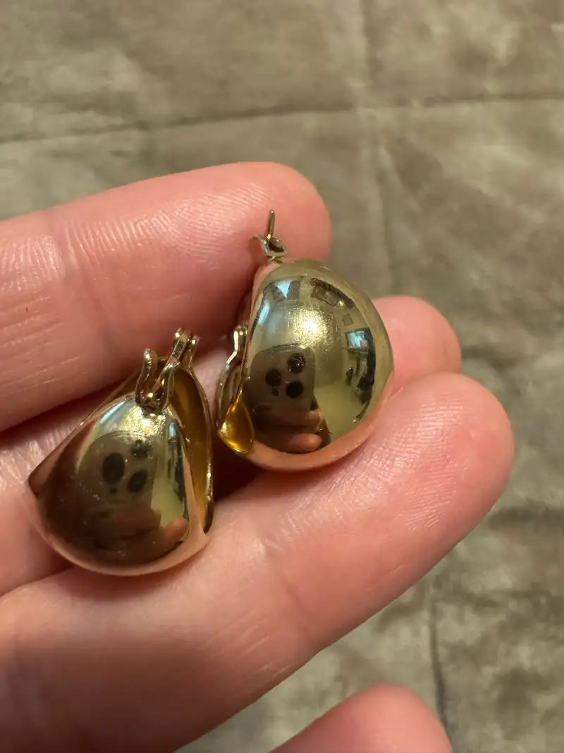 Customer image of Globe Boho Hoops