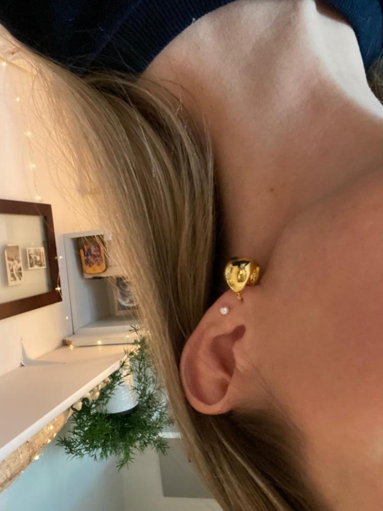 Customer image of Globe Boho Hoops