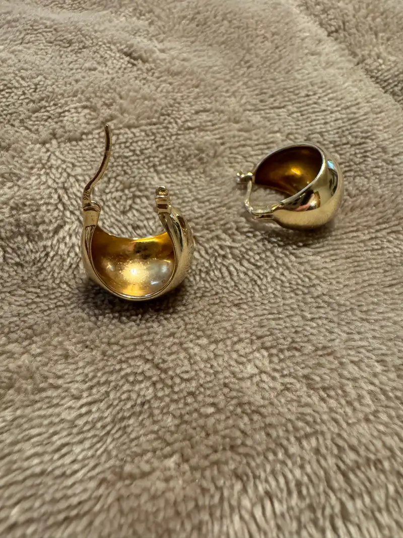 Customer image of Globe Boho Hoops